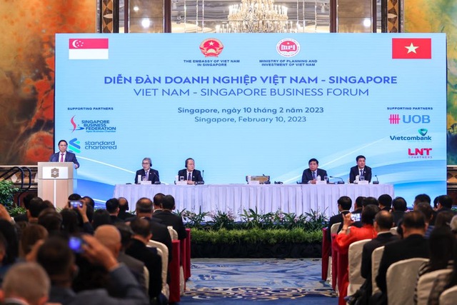 dien-dan-doanh-nghiep-viet-nam-singapore-cong-nghiep-xanh.jpg